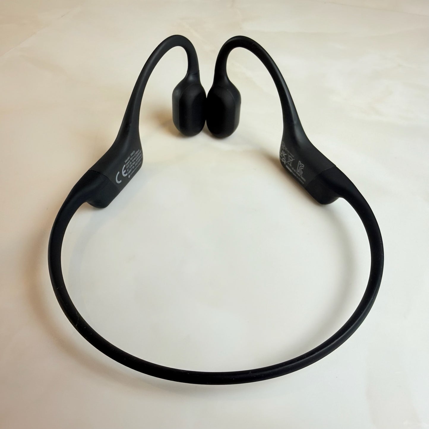 SHOKZ ショックス OpenRun S803 ブラック 骨伝導イヤホン Bluetooth ワイヤレス スポーツ ランニング マイク 通話 防水 両耳動作品