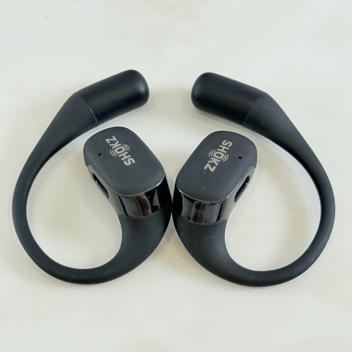 SHOKZ ショックス OPENFIT T910 ブラック オープンイヤー ワイヤレスイヤホン Type-C 充電コード付 動作品