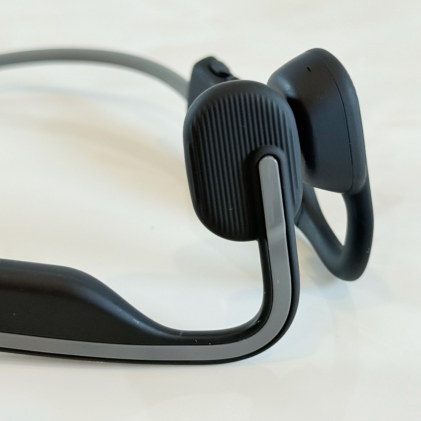 SHOKZ ショックス OpenMove S661 骨伝導イヤホン スレートグレー ワイヤレス Type-C ポーチ付 動作品