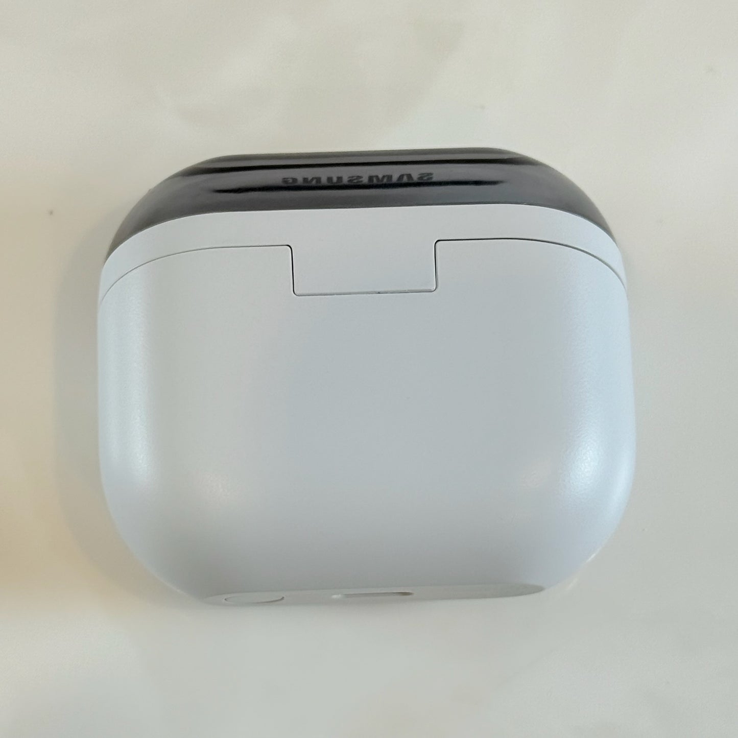Galaxy Buds3 FE ワイヤレスイヤホン グレー カナル型 Type-C 本体のみ 動作品 2024年モデル