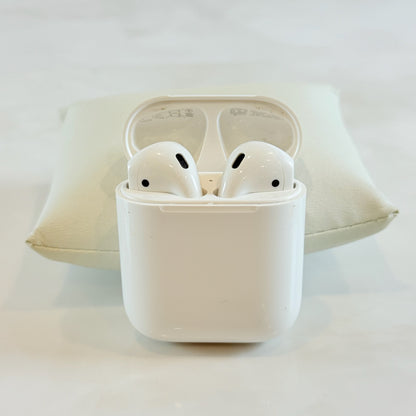 AirPods 第2世代 A1602 A2032 A2031 Lightning ワイヤレスイヤホン 本体 ケース付 両耳 動作品 2019年モデル