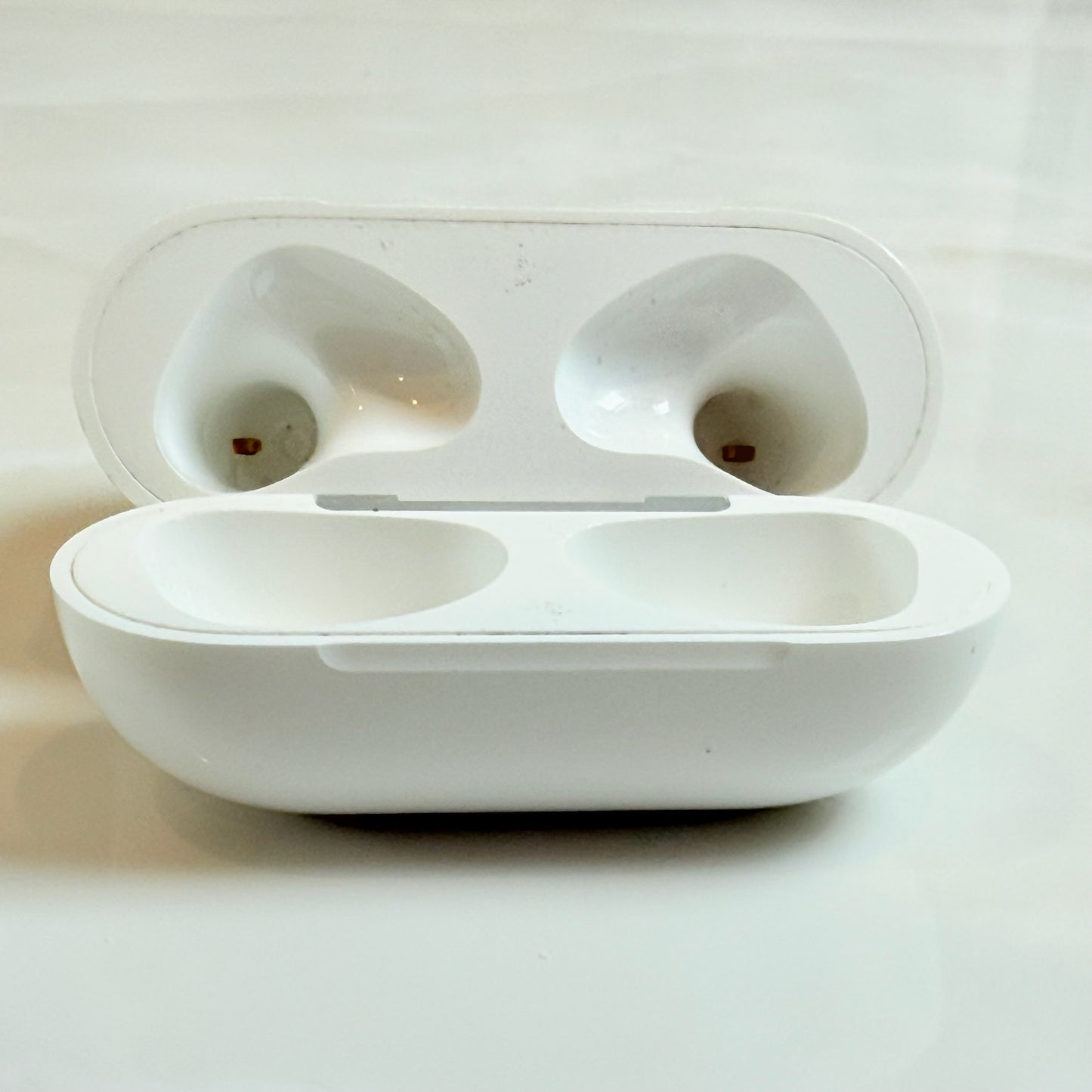 AirPods 3 (2021 年発売)A2566A2565A2564