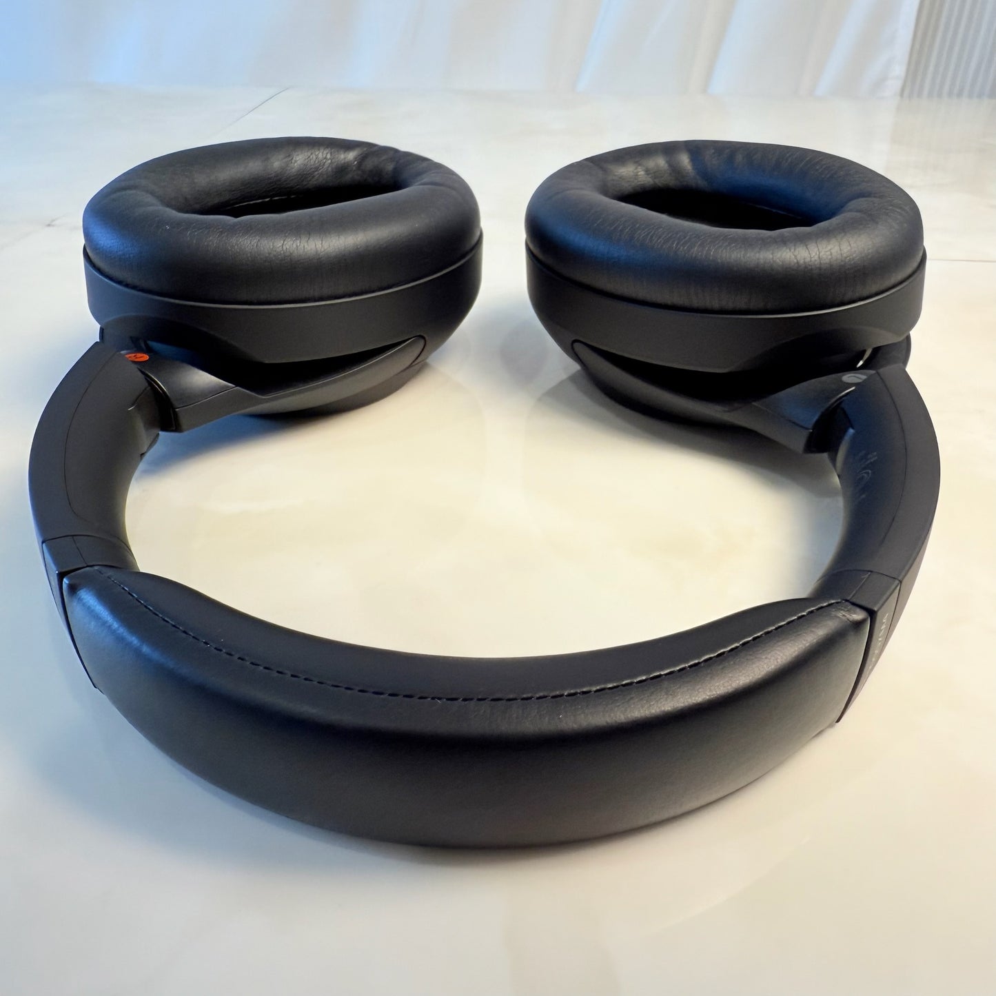 SONY ソニー WH-1000XM4 ブラック ワイヤレスヘッドホン ノイズキャンセリング Bluetooth Type-C ハードケース付 完動品