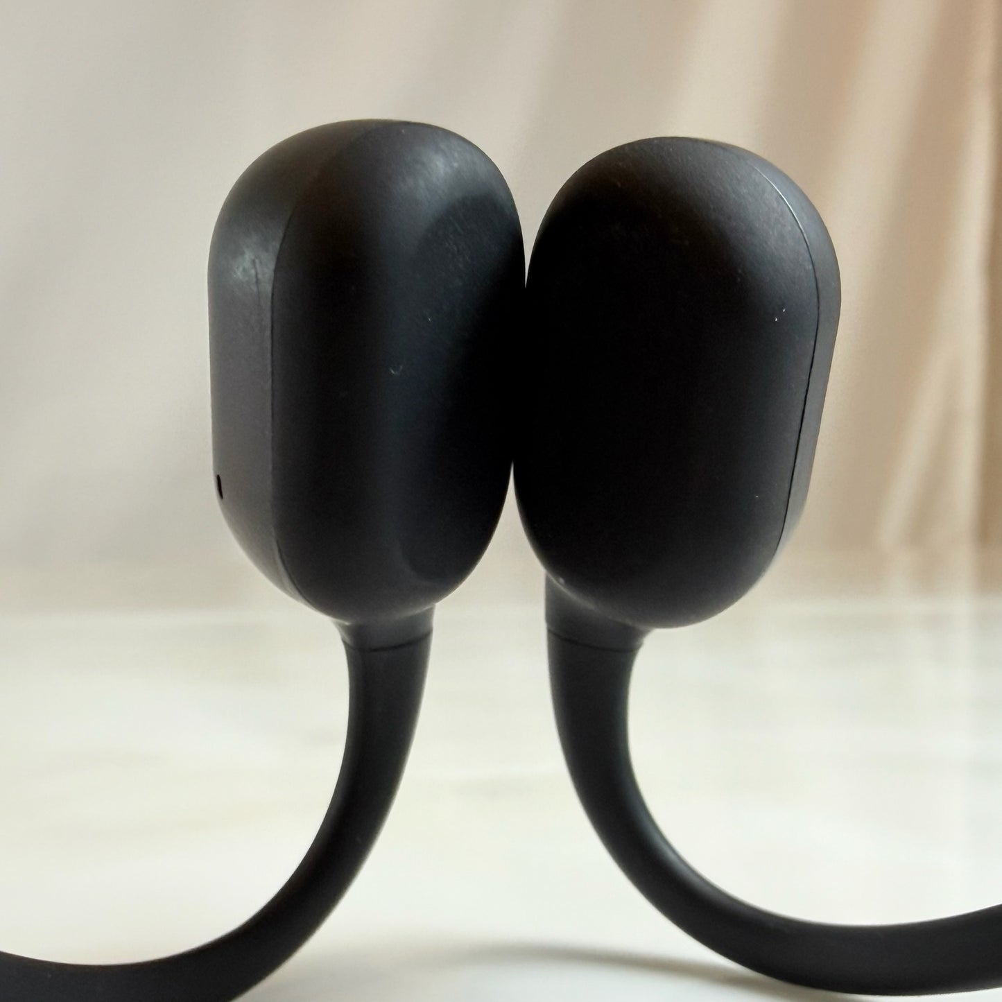 SHOKZ ショックス OpenRun S803 ブラック 骨伝導イヤホン Bluetooth ワイヤレス スポーツ ランニング マイク 通話 防水 両耳動作品